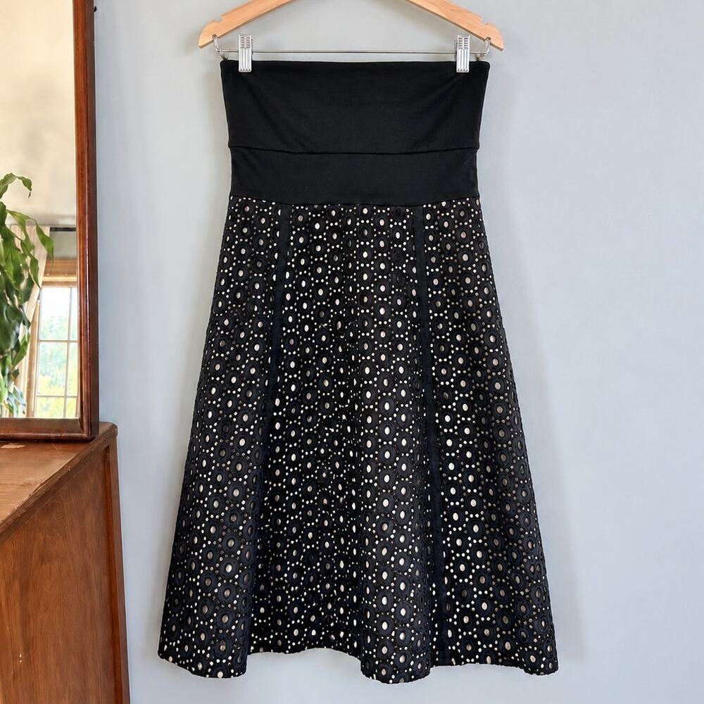 Susana Monaco Size 4 Black Strapless Eyelet Dress Silk Lined Pockets
